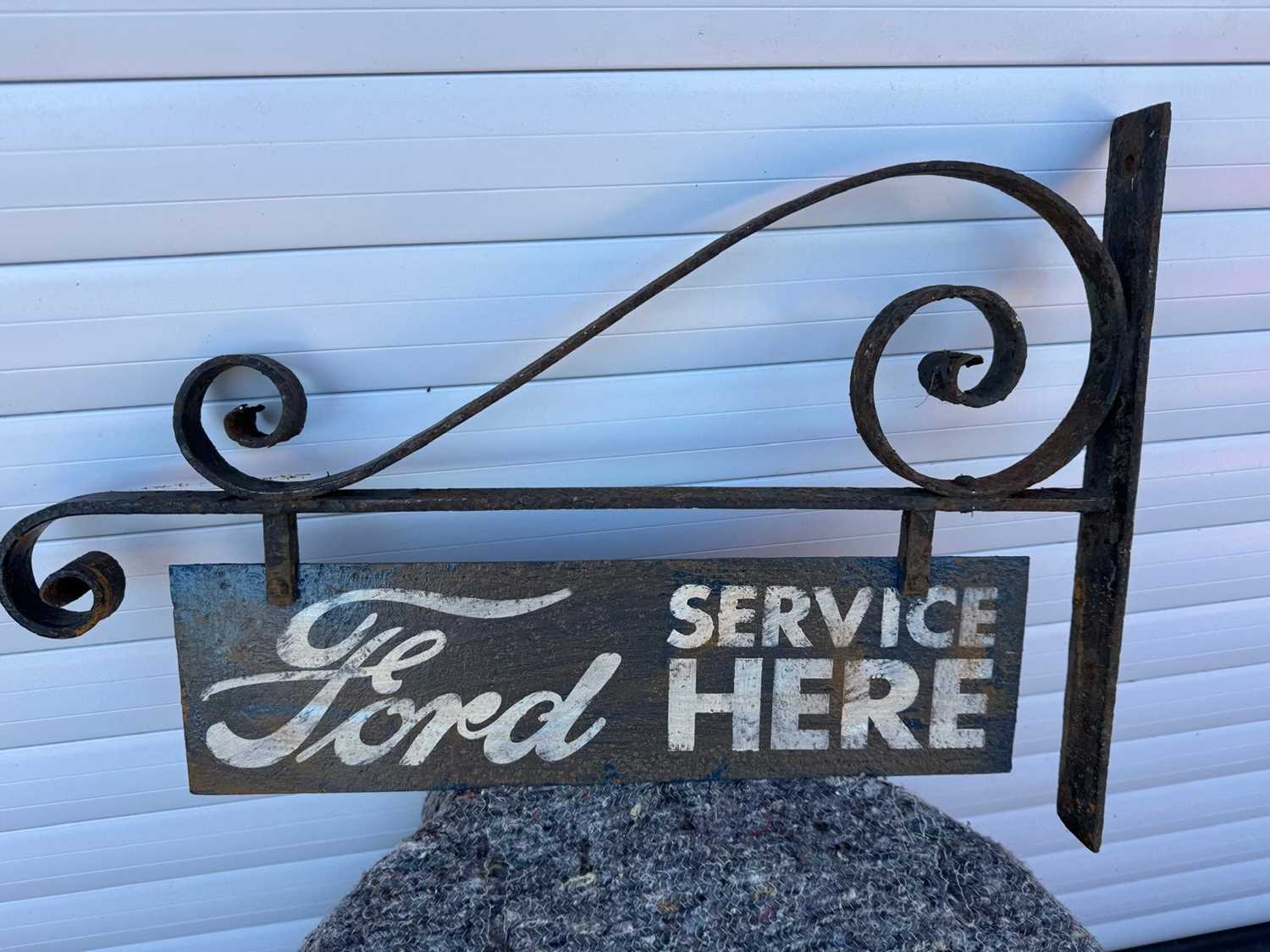 Lot 573 - FORD SERVICE , HANGING SIGN 15.5