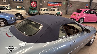 Lot 594 - 2002 JAGUAR XK8 CONVERTIBLE AUTO