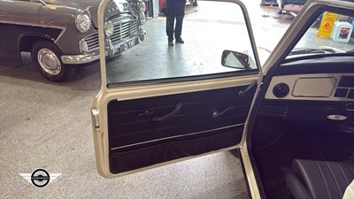 Lot 552 - 1998 ROVER MINI PAUL SMITH