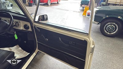 Lot 552 - 1998 ROVER MINI PAUL SMITH