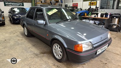 Lot 640 - 1991 FORD ORION GHIA I