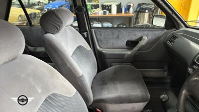 Lot 640 - 1991 FORD ORION GHIA I