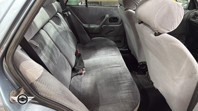 Lot 640 - 1991 FORD ORION GHIA I