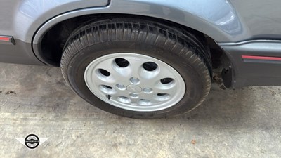 Lot 640 - 1991 FORD ORION GHIA I