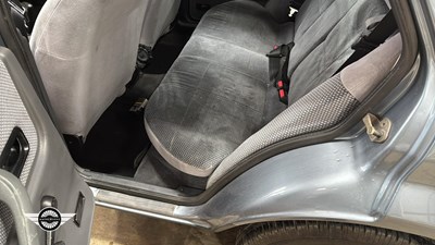 Lot 640 - 1991 FORD ORION GHIA I