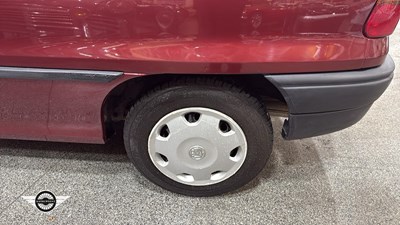 Lot 644 - 1996 VAUXHALL ASTRA MERIT AUTO