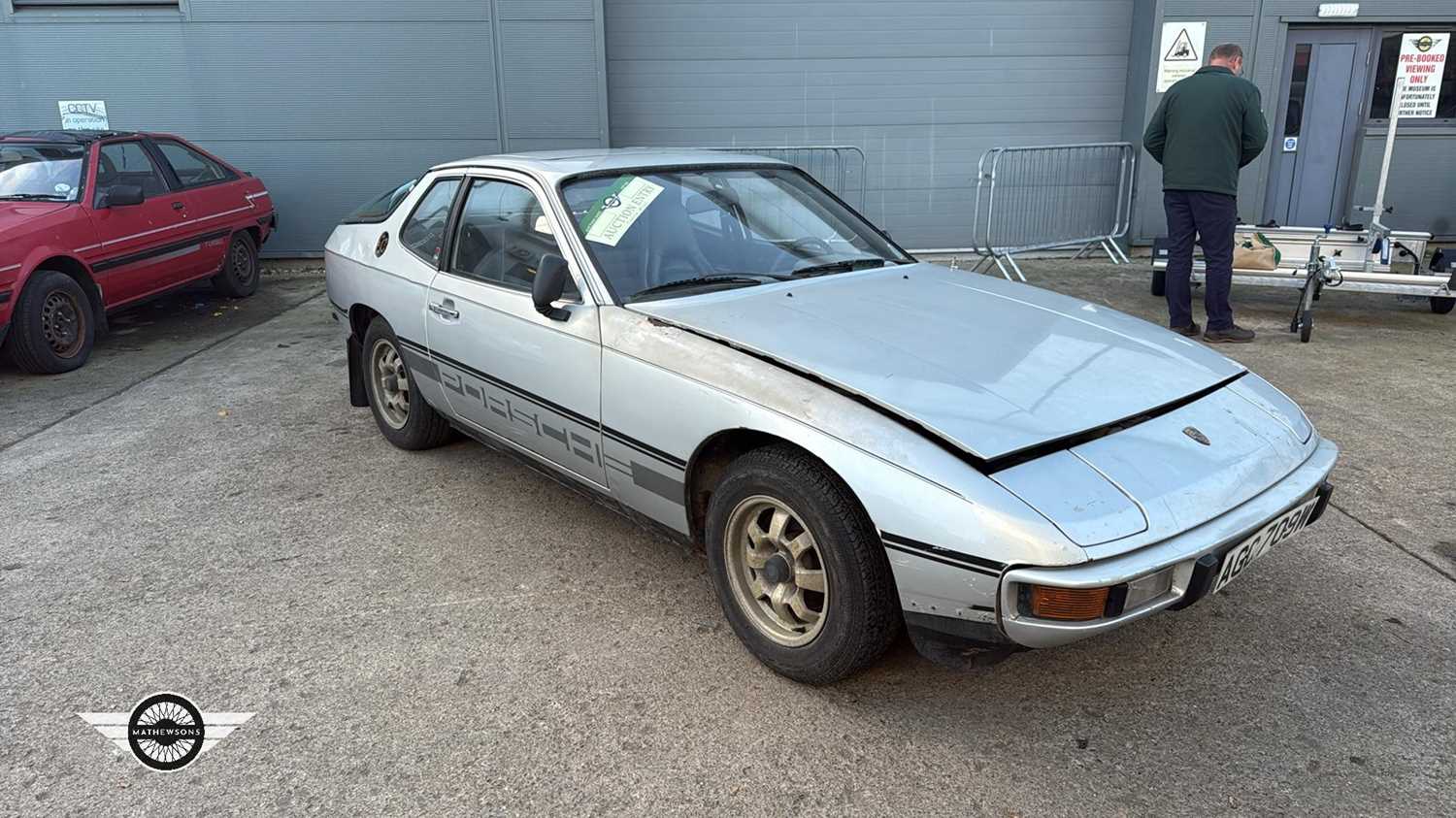Lot 692 - 1978 PORSCHE 924