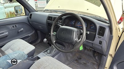 Lot 650 - 1998 TOYOTA HILUX 2.4D 2WD