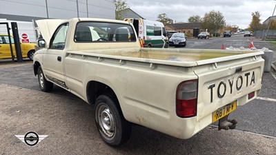 Lot 650 - 1998 TOYOTA HILUX 2.4D 2WD