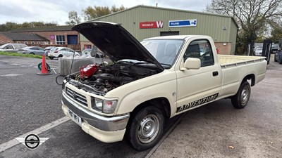 Lot 650 - 1998 TOYOTA HILUX 2.4D 2WD