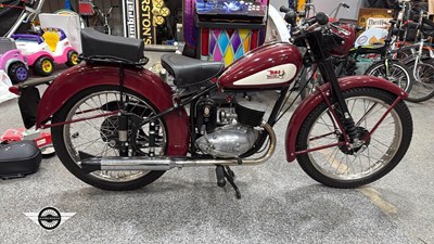 Lot 674 - 1954 BSA