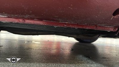 Lot 680 - 1972 MERCEDES 350 SL