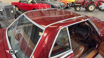 Lot 680 - 1972 MERCEDES 350 SL