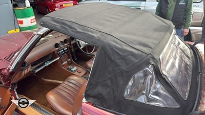 Lot 680 - 1972 MERCEDES 350 SL