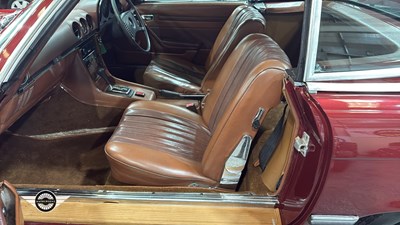 Lot 680 - 1972 MERCEDES 350 SL