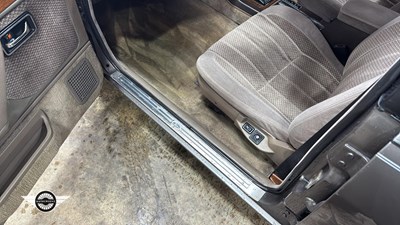 Lot 780 - 1983 FORD GRANADA GHIA IX AUTO