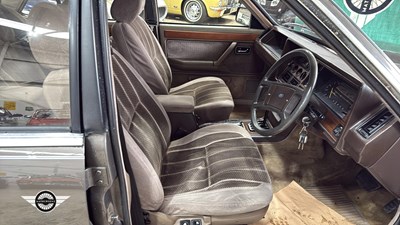 Lot 780 - 1983 FORD GRANADA GHIA IX AUTO