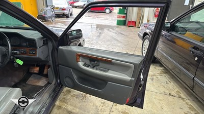 Lot 694 - 1995 VOLVO 960 24V AUTO