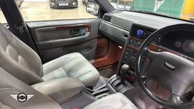 Lot 694 - 1995 VOLVO 960 24V AUTO