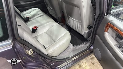 Lot 694 - 1995 VOLVO 960 24V AUTO