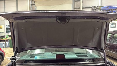 Lot 694 - 1995 VOLVO 960 24V AUTO