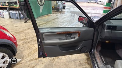 Lot 694 - 1995 VOLVO 960 24V AUTO