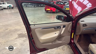 Lot 734 - 2005 VOLVO S60 SPORT T AUTO