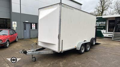 Lot 632 - BLUE LINE BOX VAN DROP TAIL