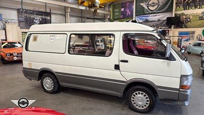 Lot 764 - 1995 TOYOTA HI-ACE
