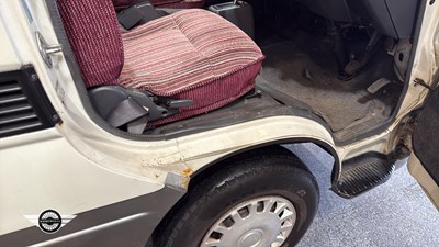 Lot 764 - 1995 TOYOTA HI-ACE