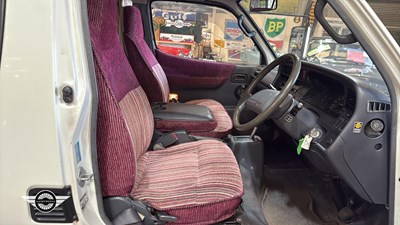 Lot 764 - 1995 TOYOTA HI-ACE
