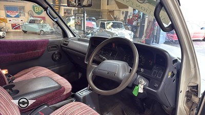Lot 764 - 1995 TOYOTA HI-ACE