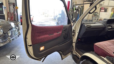 Lot 764 - 1995 TOYOTA HI-ACE