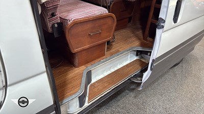 Lot 764 - 1995 TOYOTA HI-ACE