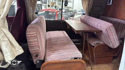 Lot 764 - 1995 TOYOTA HI-ACE