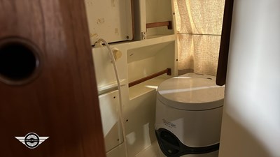 Lot 764 - 1995 TOYOTA HI-ACE