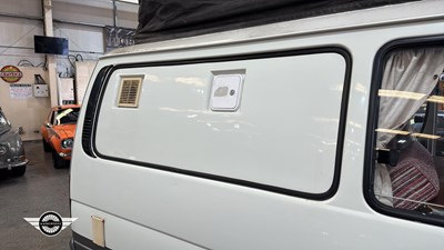 Lot 764 - 1995 TOYOTA HI-ACE