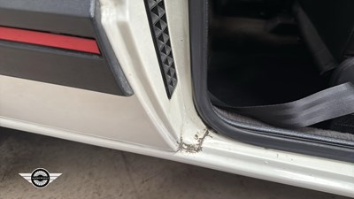 Lot 82 - 1993 PEUGEOT 205 GTI