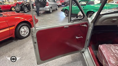 Lot 726 - 1958 MORRIS MINOR 1000