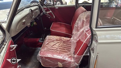 Lot 726 - 1958 MORRIS MINOR 1000