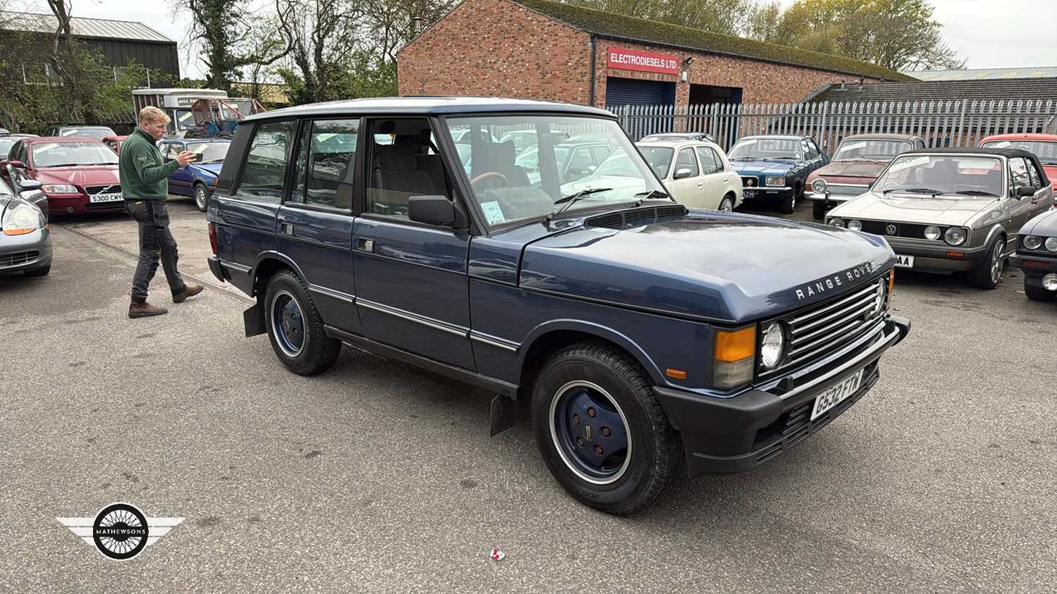 Lot 710 - 1990 LAND ROVER RANGE ROVER VOGUE EFI A