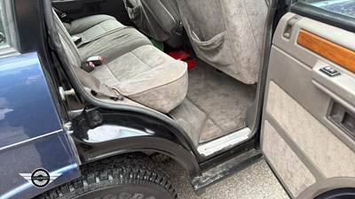 Lot 710 - 1990 LAND ROVER RANGE ROVER VOGUE EFI A