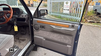 Lot 710 - 1990 LAND ROVER RANGE ROVER VOGUE EFI A