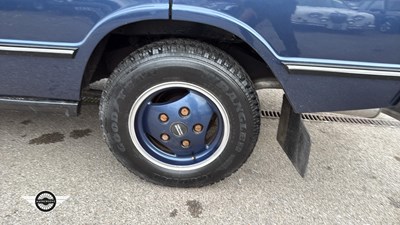 Lot 710 - 1990 LAND ROVER RANGE ROVER VOGUE EFI A