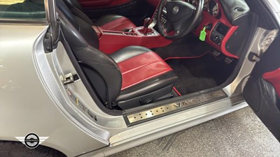 Lot 712 - 2002 MERCEDES SLK 320