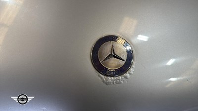 Lot 712 - 2002 MERCEDES SLK 320