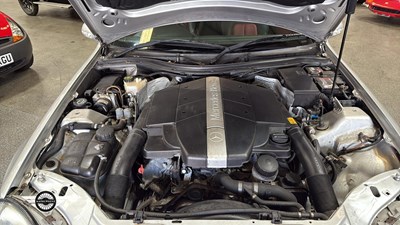 Lot 712 - 2002 MERCEDES SLK 320