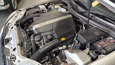 Lot 712 - 2002 MERCEDES SLK 320