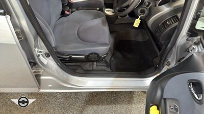 Lot 206 - 2005 HONDA JAZZ SE CVT