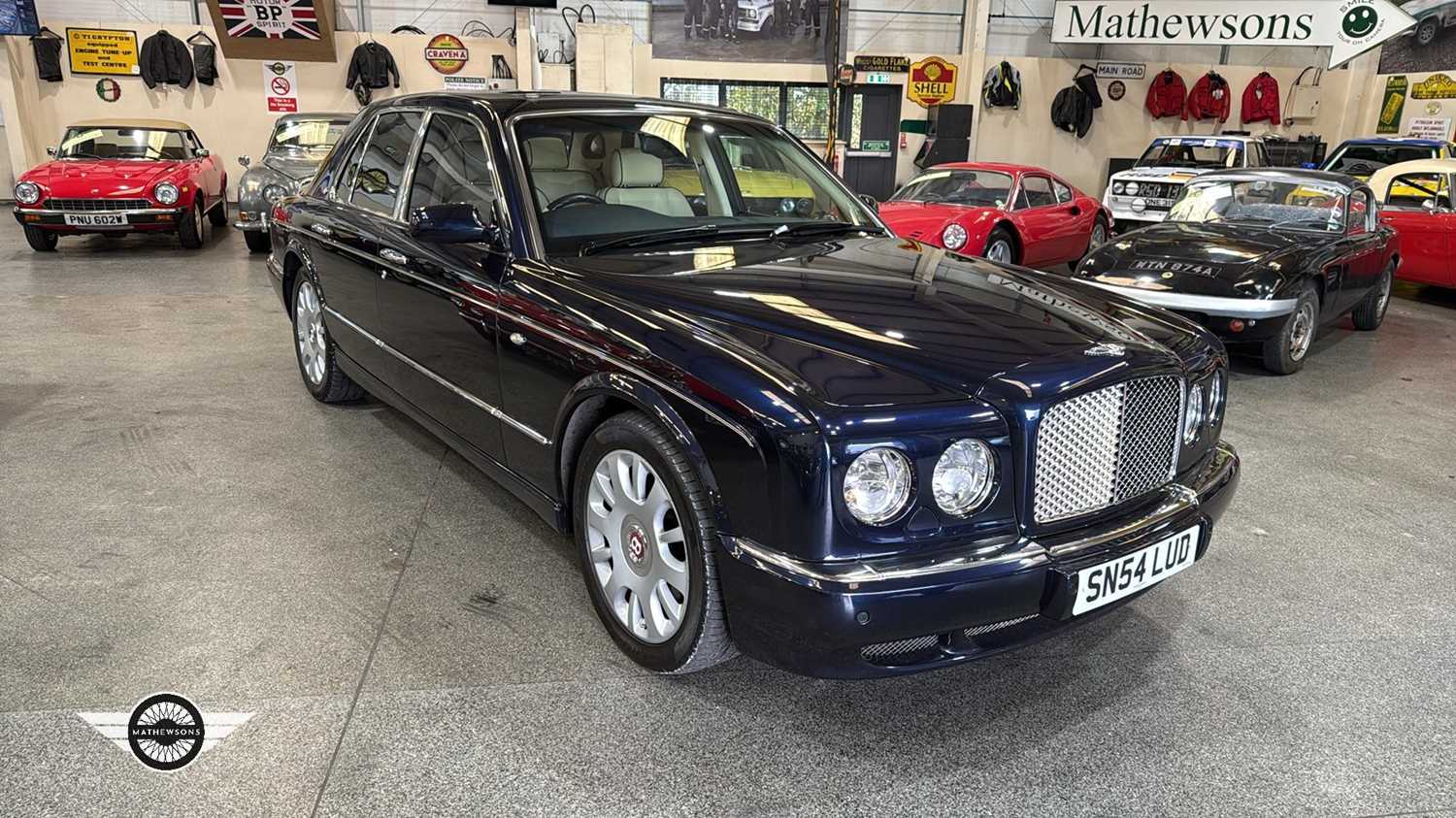 Lot 782 - 2004 BENTLEY ARNAGE R AUTO